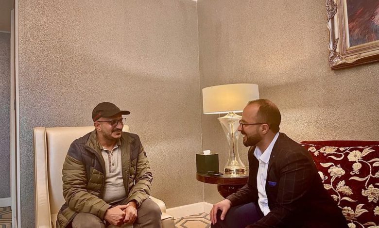 صورة في حوار ساخن.. طارق صالح يكشف تفاصيل جديدة عن زيارته لروسيا وعلاقة أحمد علي ومقتل صالح وجزيرة ميون ودعوته للحوثي والتجربة الليبية