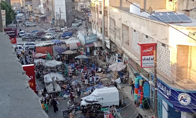 صورة سكان المناطق المحررة يعجزون عن توفير الغذاء اليومي بسبب تضخم الأسعار وغياب الرقابة