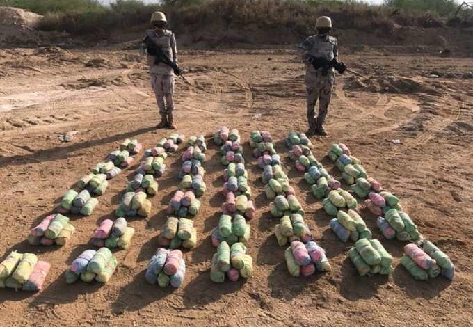 صورة القبض علي يمنيين حاولوا تهريب قات الي السعودية