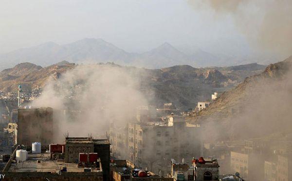 صورة مليشيا الحوثي تقصف مواقع الجيش غرب تعز