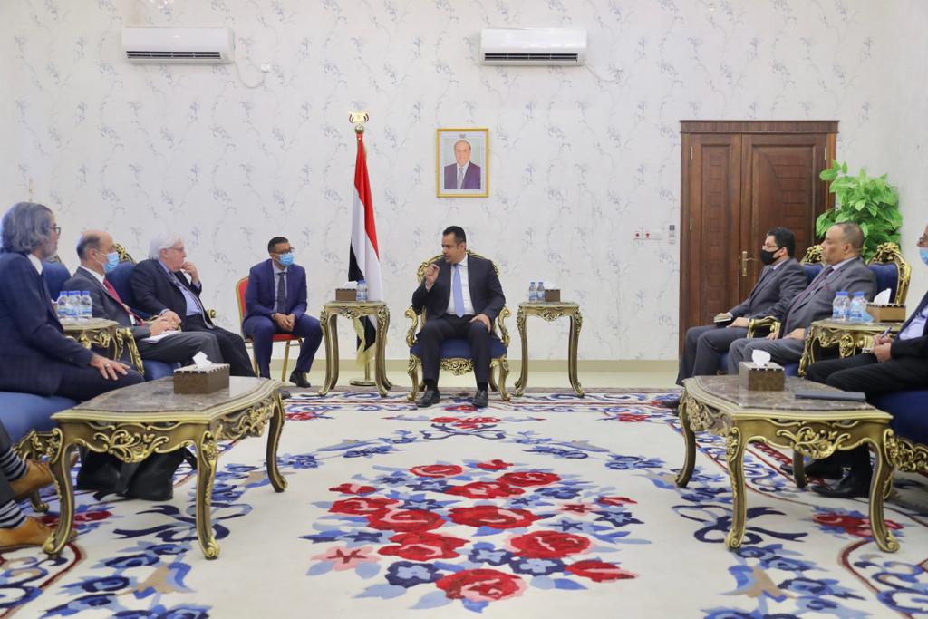 رئيس الحكومة اليمنية يستقبل المبعوث الاممي مارتن غريفيث في عدن