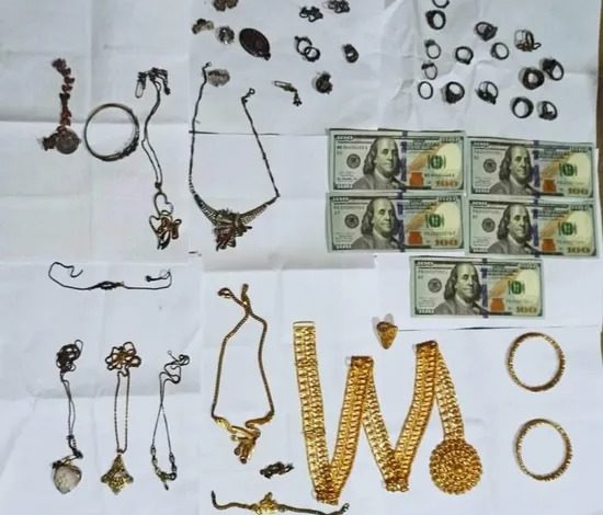 صورة حضرموت.. ضبط شخصين سرقا محتويات أحد المنازل بفوة