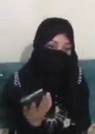 صورة صحفي يمني يتزوج فتاة مصرية ‘‘عرفيًا’’ ويلوذ بالفرار