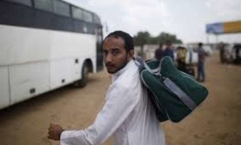 صورة إنخفاض أعداد المغتربين اليمنيين العائدين من السعودية