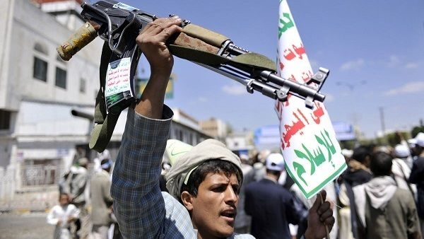 صورة تهاوي إقتصاد الحوثي والقفز بخيارات مجنونة