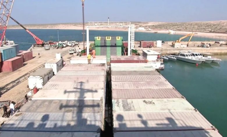 صورة ضبط شحنة معدات اتصالات كانت في طريقها لمليشيات الحوثي “صور”