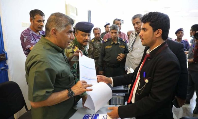 صورة العميد المنهالي يدشّن عمل لجنة الحسابات الشخصية لمنتسبي الأمن العام