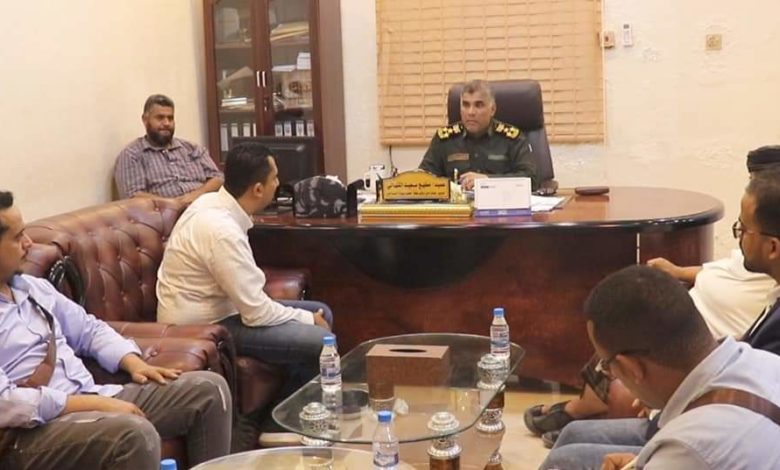 صورة العميد المنهالي يبحث أوجه التنسيق والتعاون مع منظمة نداء جنيف