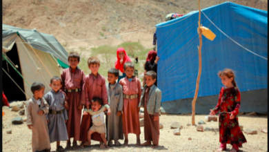 صورة هيومن رايتس:المدنيون والنازحون بمأرب عالقون في مرمى النيران وعلى الحوثيين إنهاء هجماتهم فورا