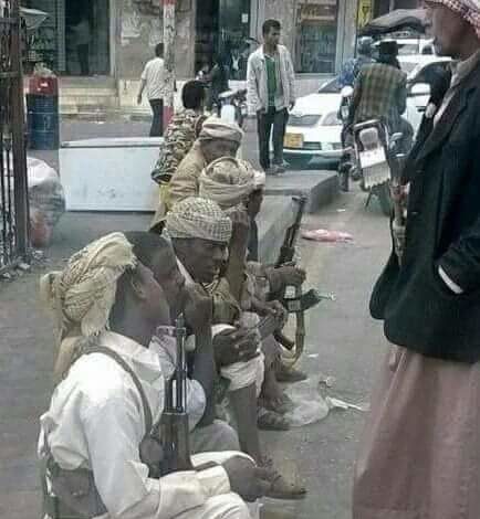 صورة ناشطة إثيوبية تكشف عن جرائم الحوثي بحق المهاجرين الأفارقة في اليمن ومقتل العشرات منهم في صفوف المليشيات