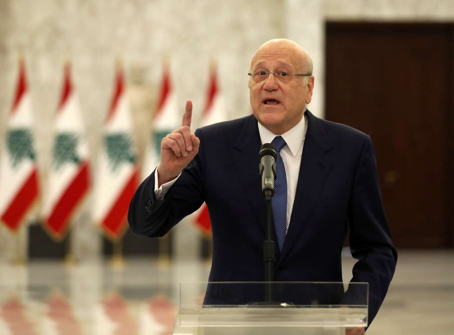 رئيس الحكومة اللبنانية يعلق على الحرب اليمنية.. ماذا قال ؟!