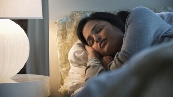صورة كشف العلاقة بين النوم الزائد وداء السكري