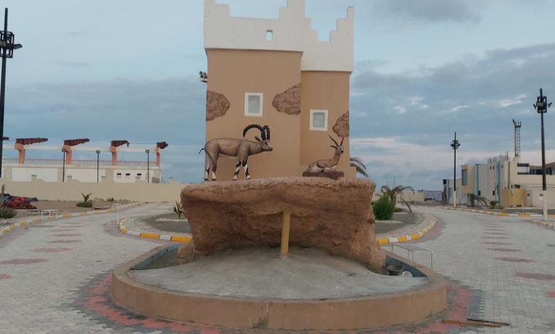 صورة منتزه المكلا بارك يشارك في اليوم الوطني للوعل بنصب تمثال الوعل على المنتزه