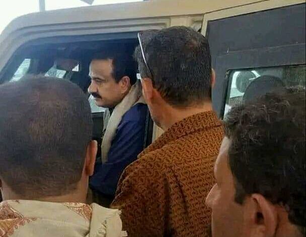 صورة مستجدات طارئة من شبوة وما حقيقة وصول وزير الدفاع والداخلية إلى عتق وماذا قال المحافظ؟