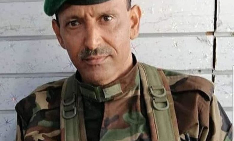 صورة قتلى وجرحى بينهم قيادي عسكري بارز في هجوم للقاعدة جنوب اليمن